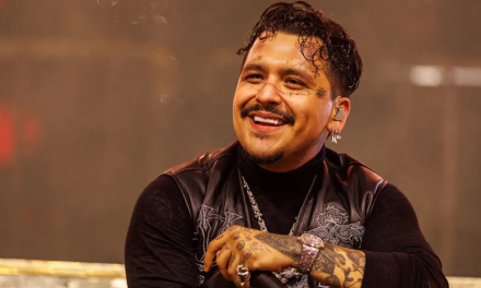 Nodal anuncia concierto en Argentina y fans de Cazzu piden se cancele
