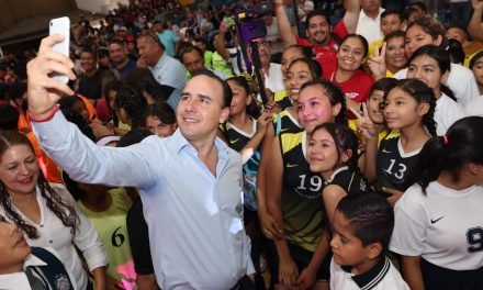 Convoca Coahuila al premio estatal de la juventud