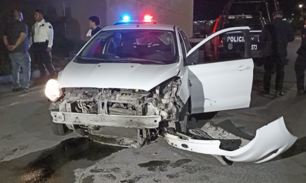 Saltillo: Pasó de una colonia a otra, acortó camino saltando el camellón