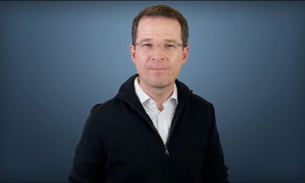 Ricardo Anaya ya prepara su regreso a México