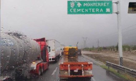 Carretera Saltillo-Monterrey se encuentra cerrada tras deslaves