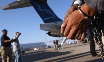 Estados Unidos duplica deportaciones con nueva orden de Biden en la frontera