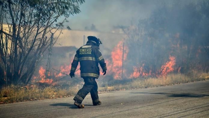 Aumentan los incendios de baldíos en Monclova 