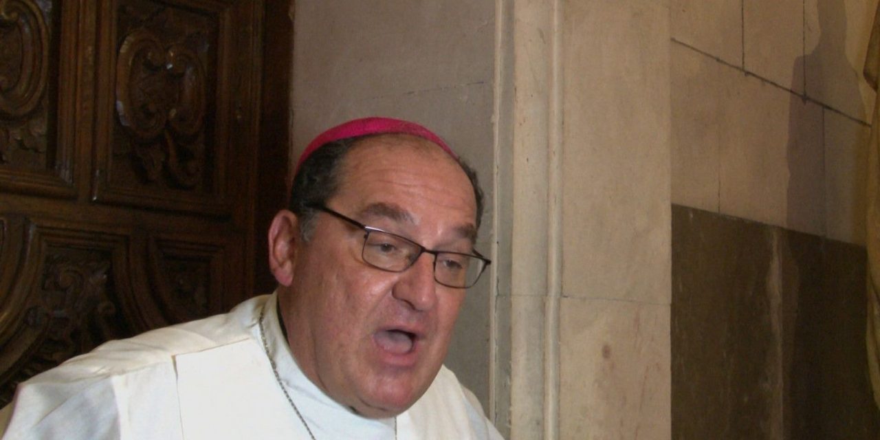 Humedad filtrada en la Catedral de Santiago se encuentra en reparación