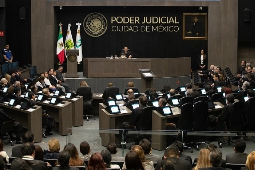 Morena advierte que planea reforma al Poder Judicial para septiembre