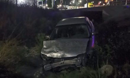 Hombre en estado de ebriedad vuela al fondo de un canal pluvial en Saltillo