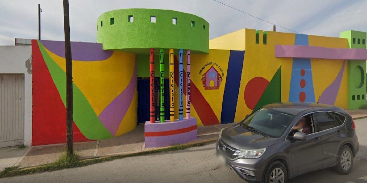 Monclova: Maestra no controla sus impulsos y estira los cabellos a un menor