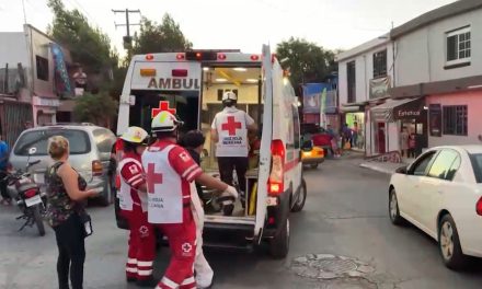 Menor motociclista choca contra camioneta del año