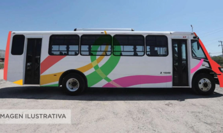 Llegan a Saltillo 14 nuevos autobuses