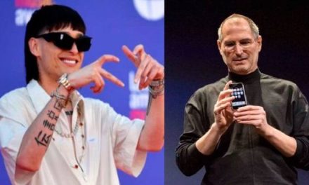 El epic fail de Peso Pluma… le envía un mensaje a Steve Jobs y no sabía que estaba muerto