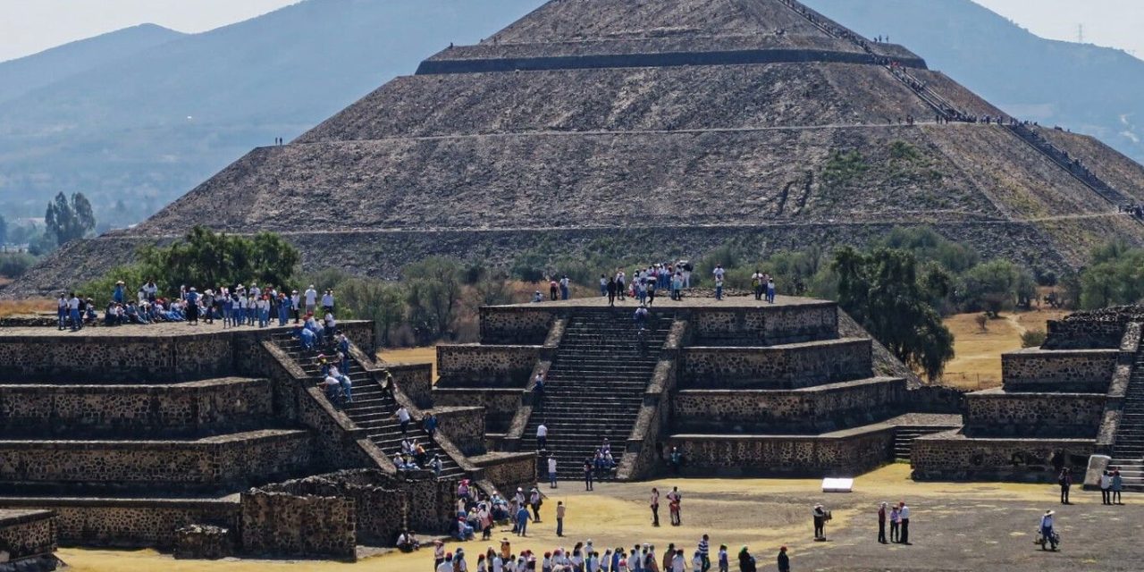 Avanzan trabajos para proteger pirámides en Teotihuacan