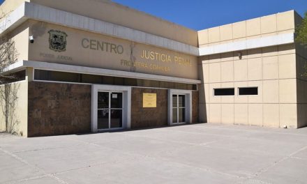 Matan a puñaladas a padre de familia en Frontera