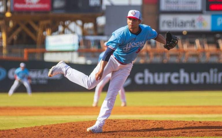 El mexicano Ezequiel Rivera firma con Dodgers de Los Ángeles a los 14 años
