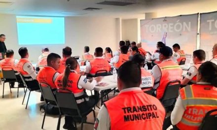 Capacitan a elementos de Tránsito y Vialidad en cultura turística