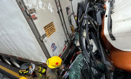 Arteaga: Fatal accidente en la carretera 57 deja 4 monjas sin vida