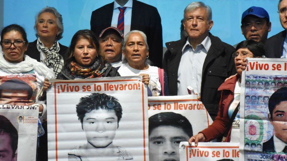 AMLO reitera que no habrá carpetazo en el Caso Ayotzinapa
