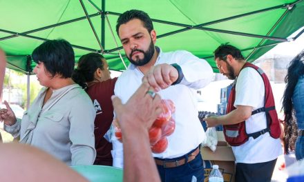 Arranca Alberto Hurtado el ‘Mercadito sobre ruedas’ en Saltillo