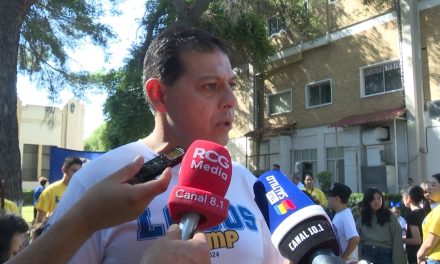 Aumenta UAdeC las becas incluyentes