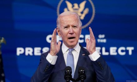 A pesar de confundir a  a Zelenski con Putin y a Harris con Trump, Biden dice que sigue en campaña