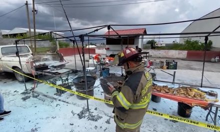 Saltillo: Flamazo en puesto de carnitas cobra primera víctima