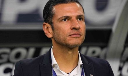 A falta de hacerlo oficial, Jimmy Lozano deja de ser el técnico de la Selección Mexicana