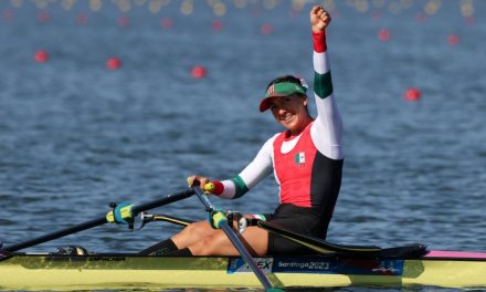 París 2024: La mexicana Kenia Lechuga avanza a cuartos de final en remo