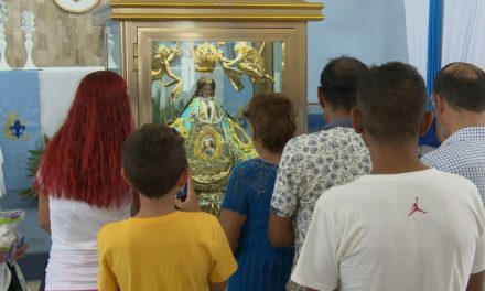 Saltillenses visitan a la Virgen Peregrina de San Juan de los Lagos
