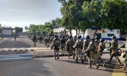 Militares llegan a Sinaloa para ‘blindarlo’ tras la detención del Mayo Zambada