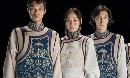 Uniformes de Mongolia para los Juegos Olímpicos causan sensación