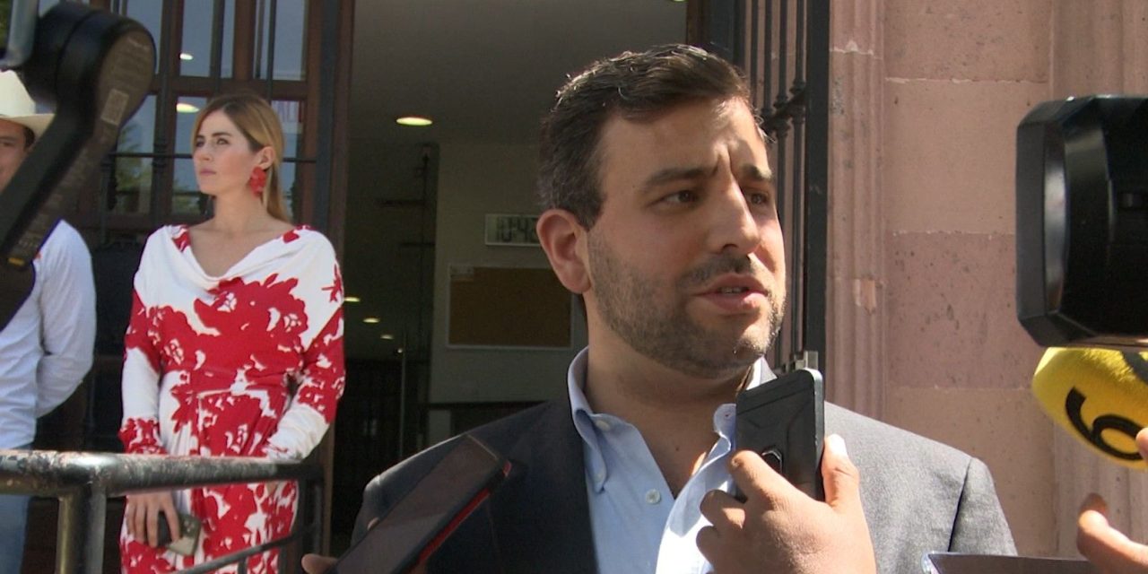 Alfonso Danao pide juicio político contra Tania Flores