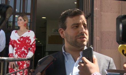 Alfonso Danao pide juicio político contra Tania Flores