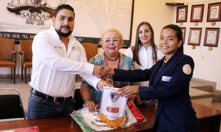 En la Carbonífera, apoya Club Rotario a quienes más lo necesitan
