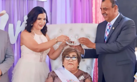 Progreso celebra a la Reina del Adulto Mayor