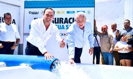 Inauguran autoridades el pozo de agua Santa Fe
