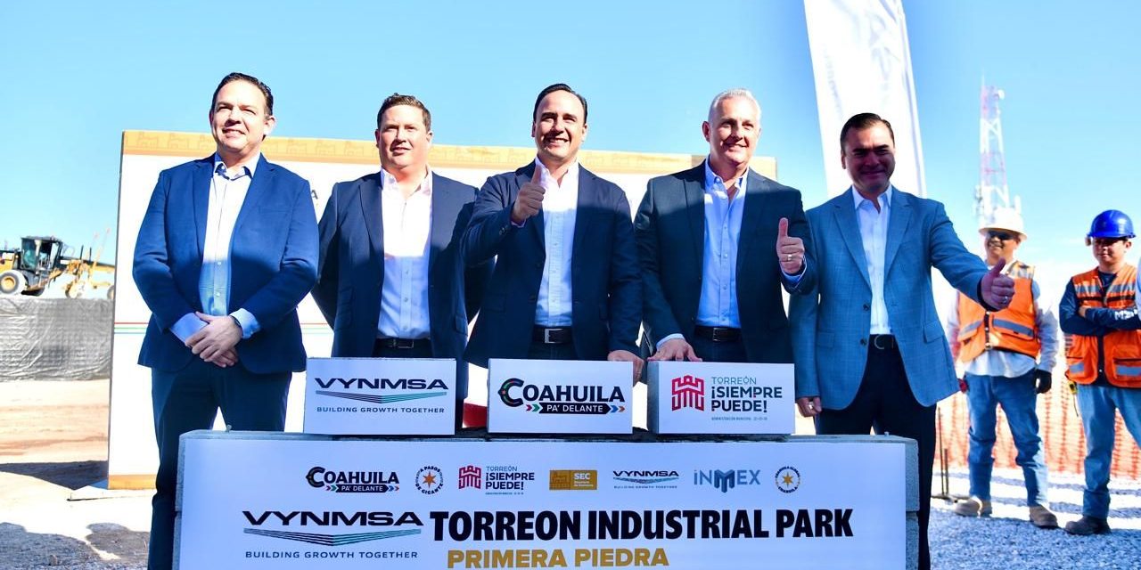 Colocan primera piedra de VYNMSA Torreón Industrial Park