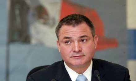 Niega juez nuevo juicio a García Luna; dictarán sentencia en octubre