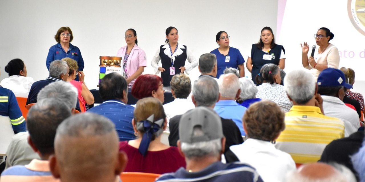 Celebra DIF Torreón al adulto mayor