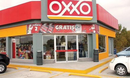 Oxxo reabrirá en Nuevo Laredo con policías y botón de pánico