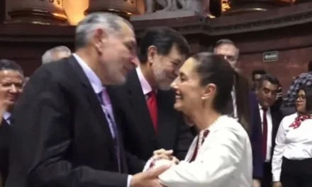 Sheinbaum ignora a Noroña tras entrega de constancia