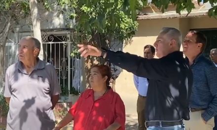 El alcalde de Torreón supervisa obras de pavimentación
