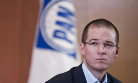 Anaya desmiente orden de aprehensión y amparo para llegar al Senado de la República