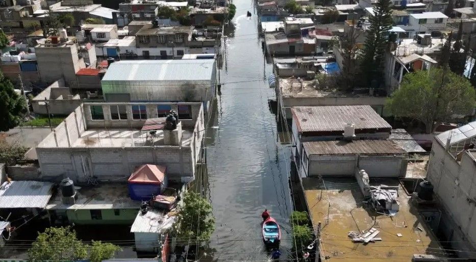 Chalco sigue bajo el agua tras una nueva lluvia