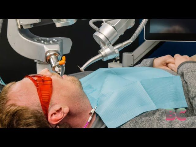 Realizan el primer procedimiento automatizado con robot dentista