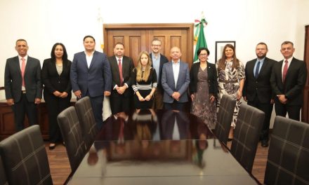 Entregan nuevos nombramienton en la secretaria de Educación de Coahuila