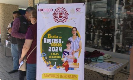 Inició la feria del regreso a clases en Saltillo
