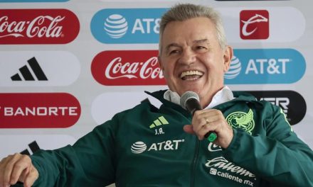 Aguirre deja fuera de la selección a Lozano, Ochoa y Jiménez; apuesta por cambio generacional