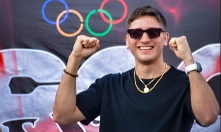 Boxeador Marco Verde recibe un auto y gasolina gratis por un año tras ganar la plata en París 2024