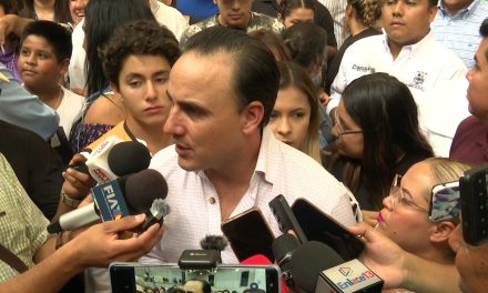 Necesario fortalecer el IMSS y el ISSSTE para despresurizar a hospitales locales; afirma Manolo Jiménez