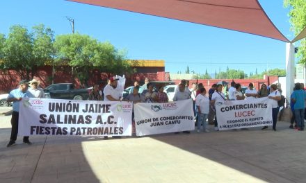 Piden organizaciones de comerciantes el cese a los permisos para mercados