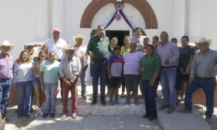 Rehabilita municipio Iglesia en ejido El Anhelo en Ramos Arizpe